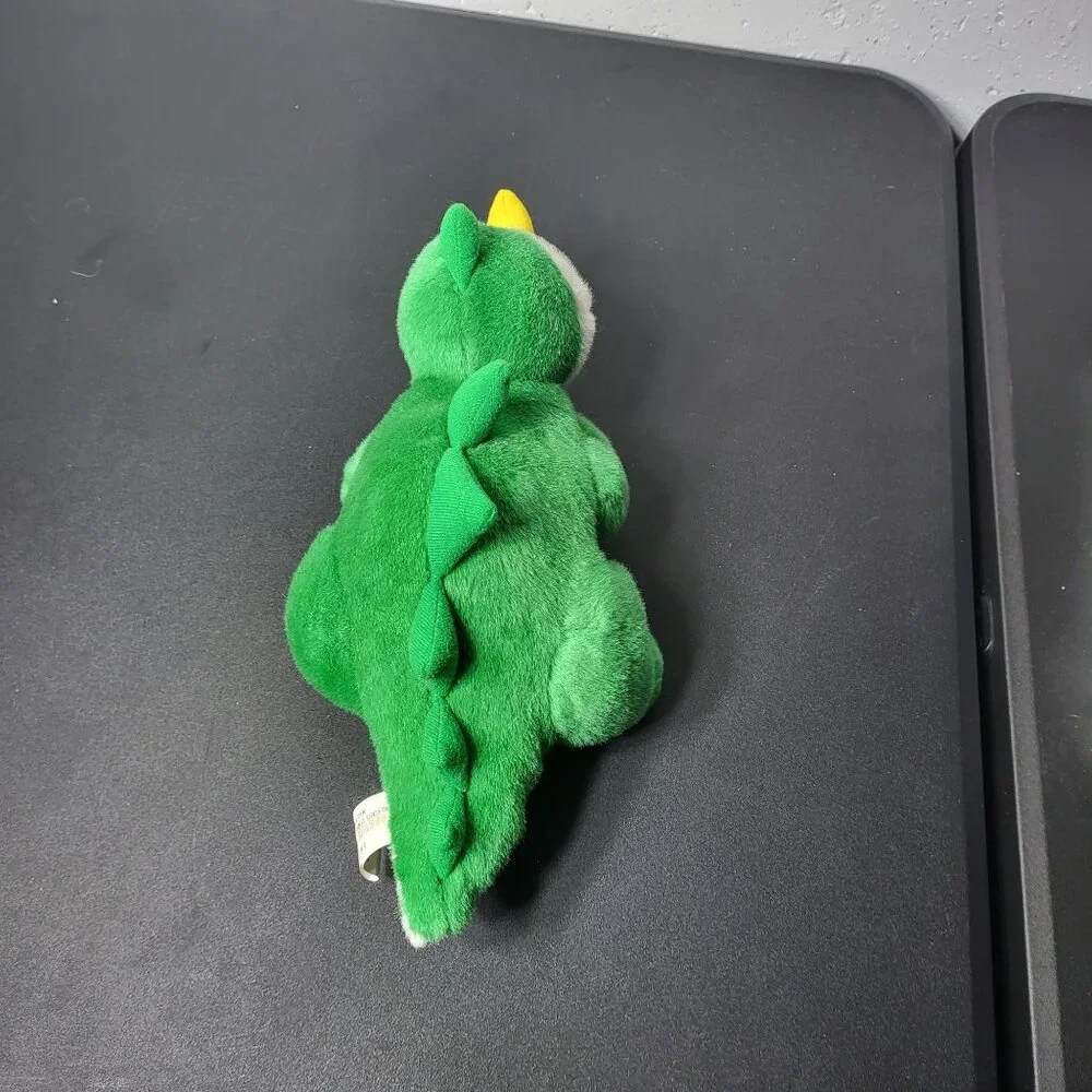 Vintage 1991 Prestige Toy Green Stegosaurus Dinosaur Plush‎ Stuffed Animal Vtg